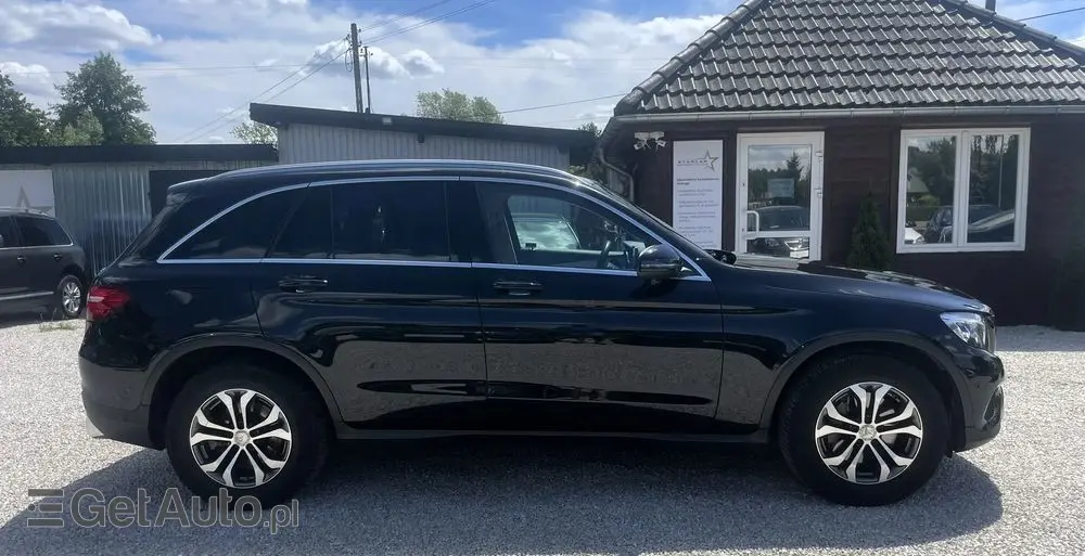 MERCEDES-BENZ GLC 250 4-Matic