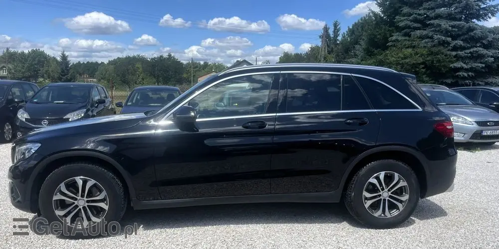 MERCEDES-BENZ GLC 250 4-Matic