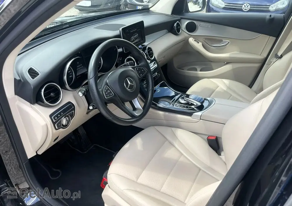MERCEDES-BENZ GLC 250 4-Matic