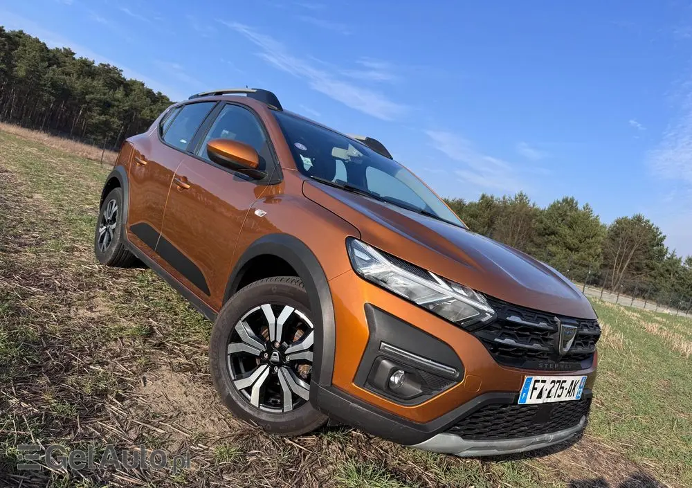 DACIA Sandero Stepway TCe 100 Celebration