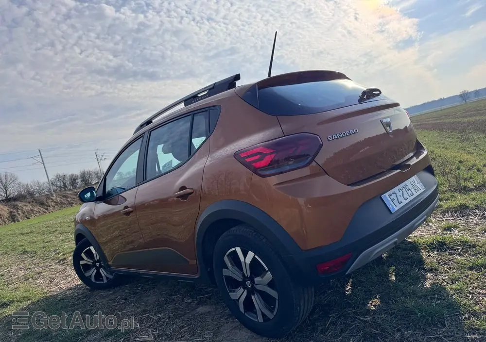 DACIA Sandero Stepway TCe 100 Celebration
