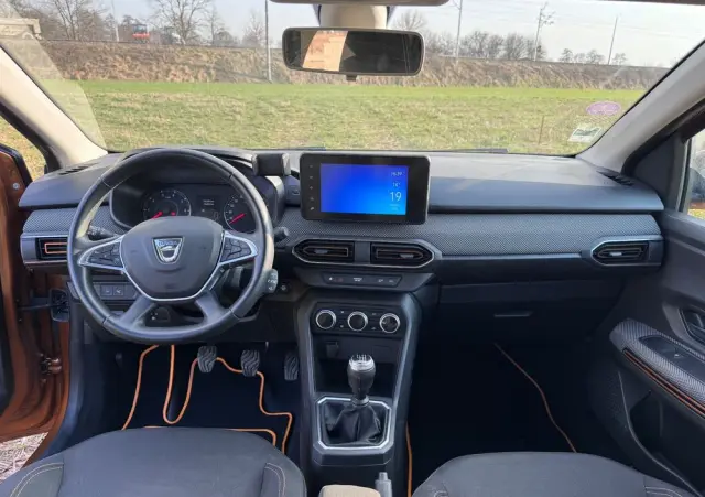 DACIA Sandero Stepway TCe 100 Celebration