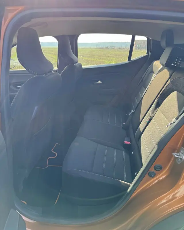 DACIA Sandero Stepway TCe 100 Celebration