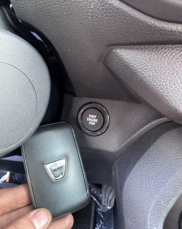 DACIA Sandero Stepway TCe 100 Celebration