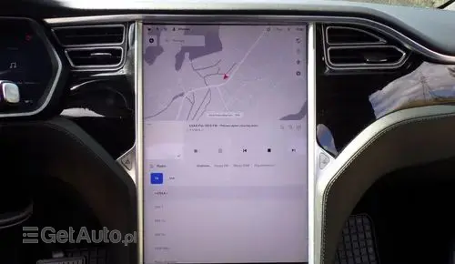 TESLA X 