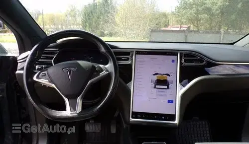 TESLA X 