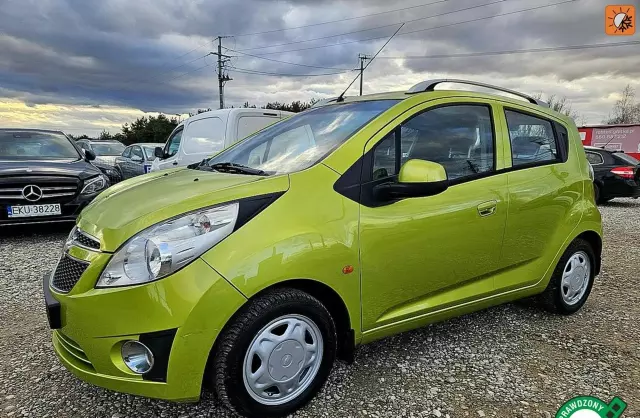 CHEVROLET Spark 
