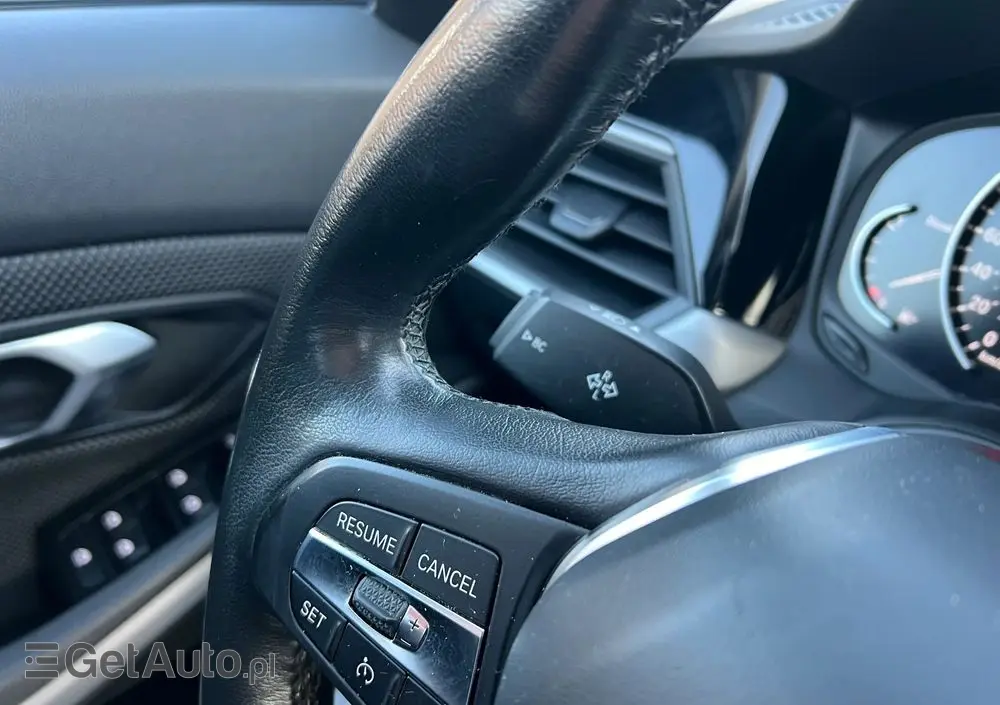 BMW Seria 3 320d xDrive Edition M Sport Shadow