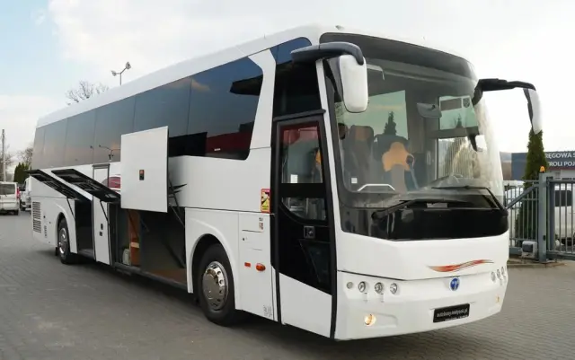 TEMSA SAFARI / HD13 / EURO  6/ SPROWADZONA Z FRANCJI / 296000km !!! / 