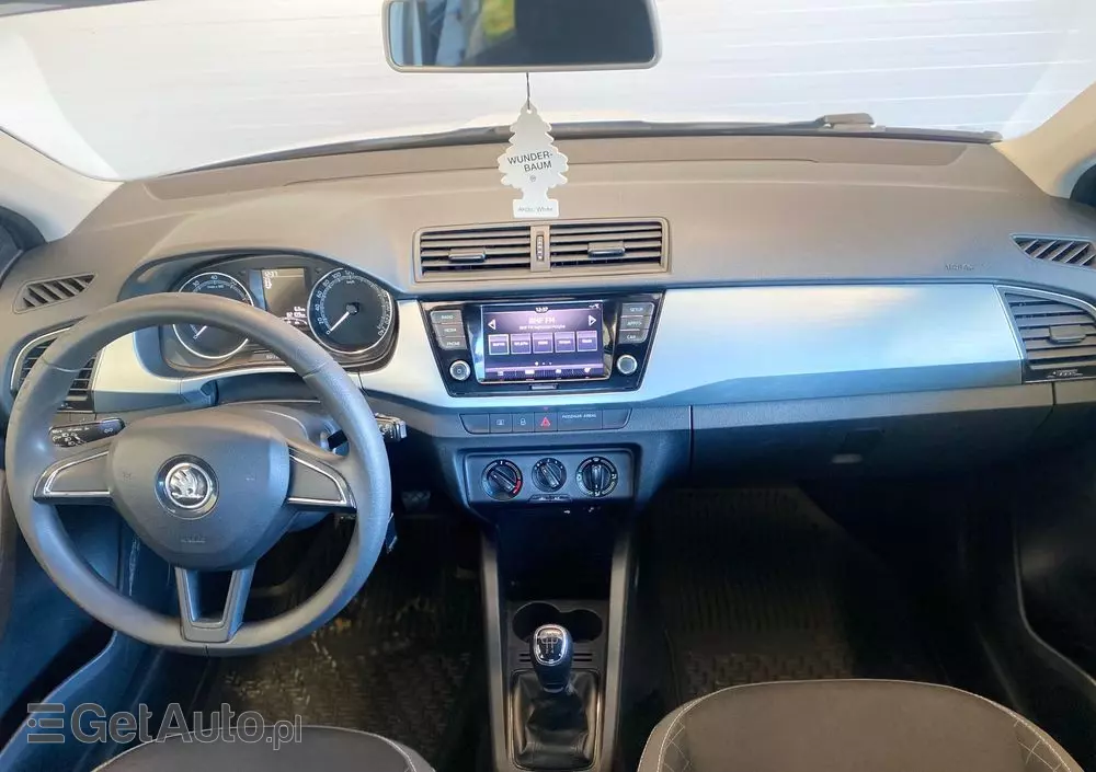 SKODA Fabia 1.0 TSI Ambition Plus