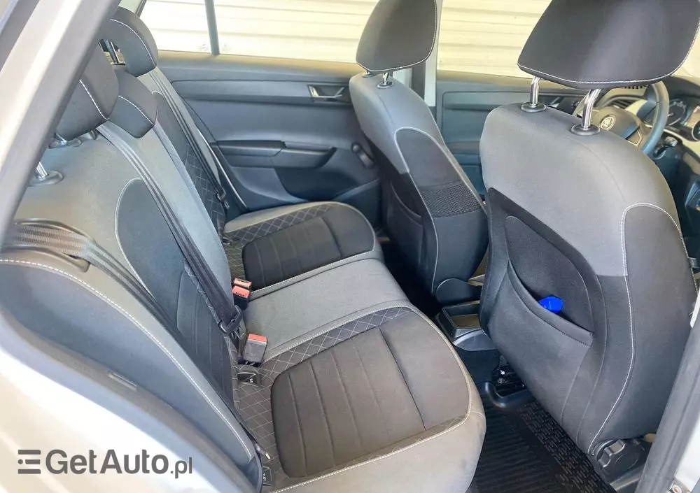 SKODA Fabia 1.0 TSI Ambition Plus