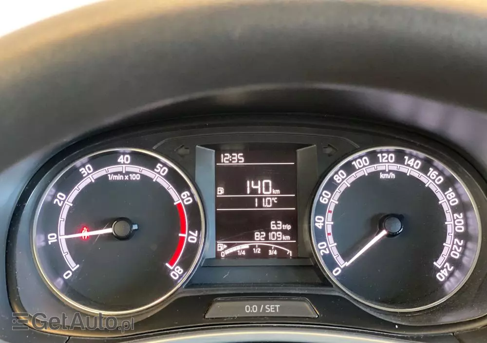 SKODA Fabia 1.0 TSI Ambition Plus