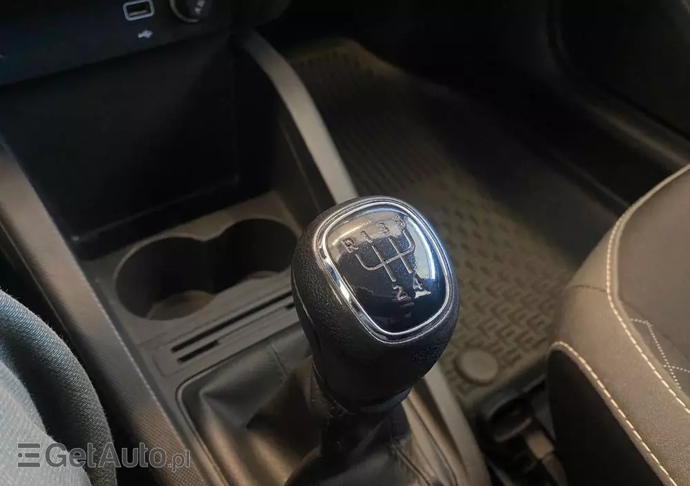 SKODA Fabia 1.0 TSI Ambition Plus