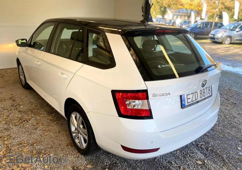 SKODA Fabia 1.0 TSI Ambition Plus