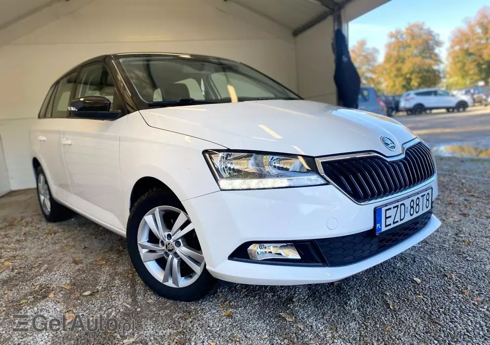 SKODA Fabia 1.0 TSI Ambition Plus