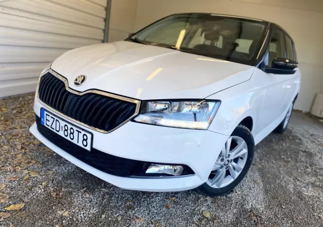 SKODA Fabia 1.0 TSI Ambition Plus