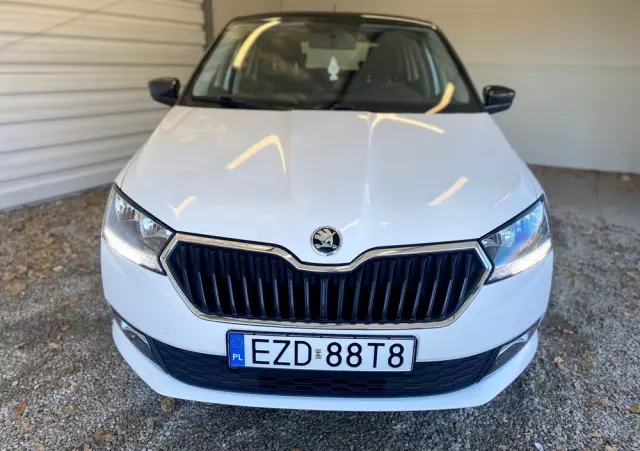 SKODA Fabia 1.0 TSI Ambition Plus