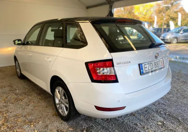 SKODA Fabia 1.0 TSI Ambition Plus