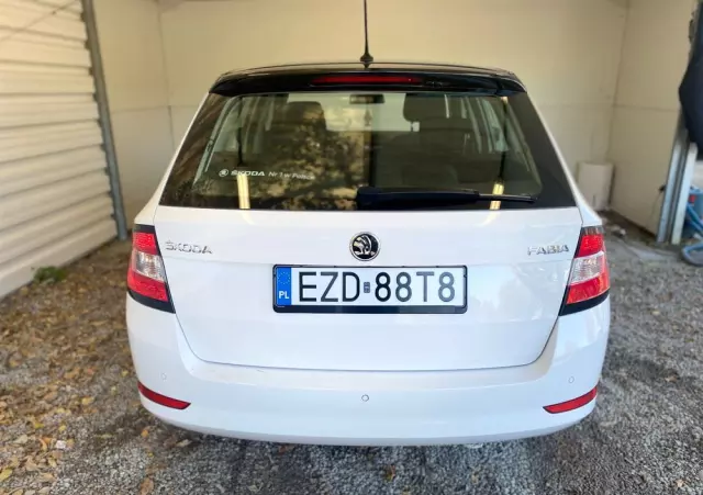 SKODA Fabia 1.0 TSI Ambition Plus