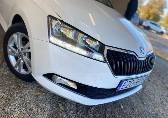 SKODA Fabia 1.0 TSI Ambition Plus