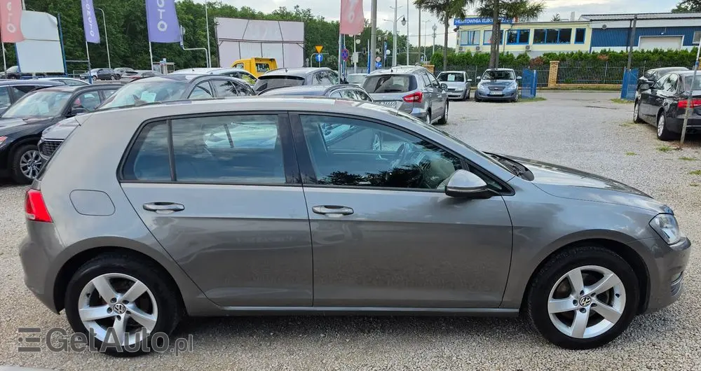 VOLKSWAGEN Golf 1.2 TSI Comfortline