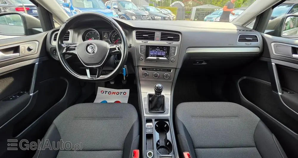VOLKSWAGEN Golf 1.2 TSI Comfortline