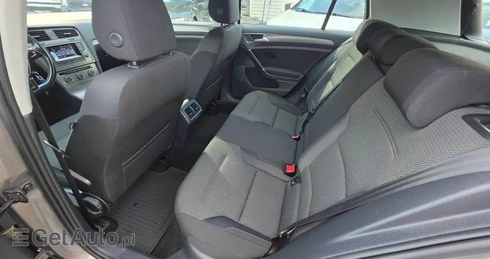 VOLKSWAGEN Golf 1.2 TSI Comfortline