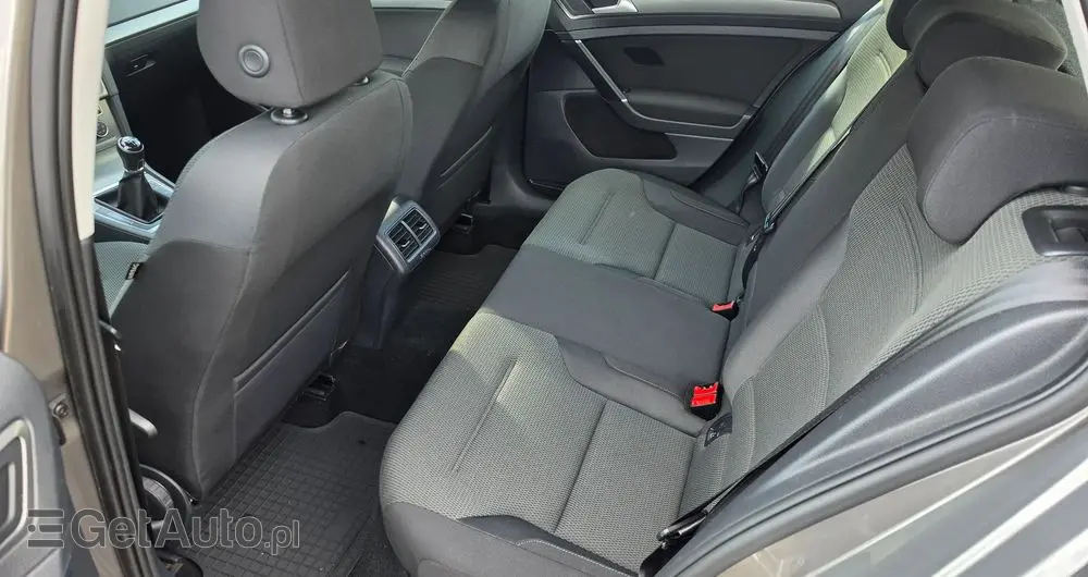 VOLKSWAGEN Golf 1.2 TSI Comfortline