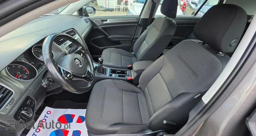 VOLKSWAGEN Golf 1.2 TSI Comfortline