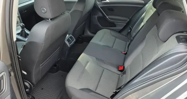 VOLKSWAGEN Golf 1.2 TSI Comfortline