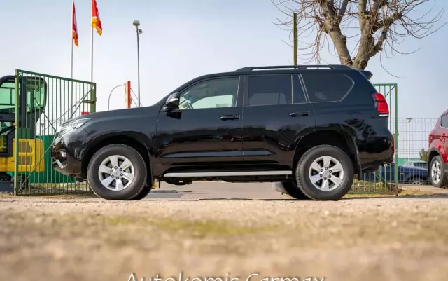 TOYOTA Land Cruiser LC 2.8 D-4D Premium