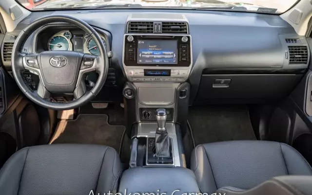 TOYOTA Land Cruiser LC 2.8 D-4D Premium