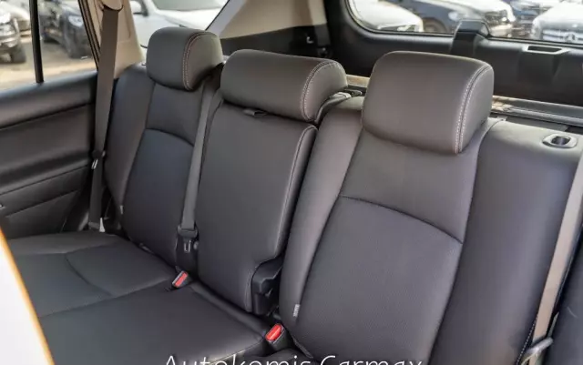 TOYOTA Land Cruiser LC 2.8 D-4D Premium