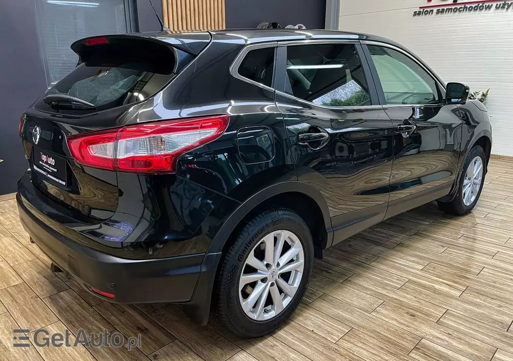 NISSAN Qashqai 1.6 DIG-T N-Connecta