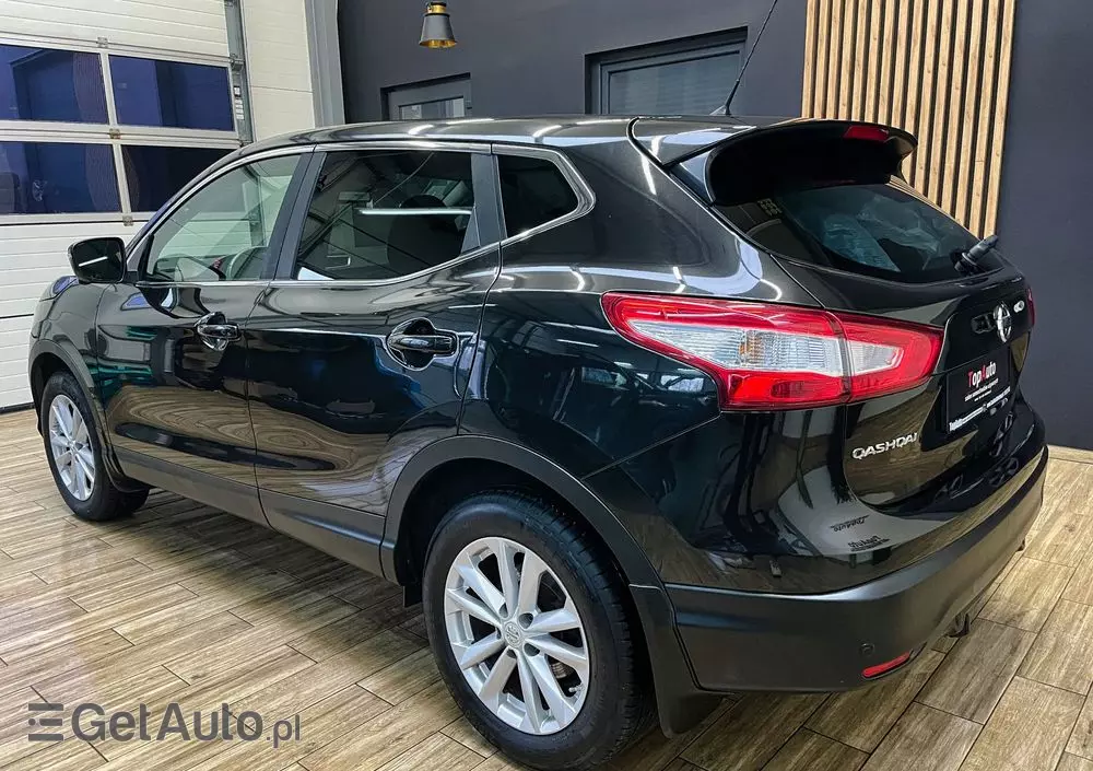 NISSAN Qashqai 1.6 DIG-T N-Connecta