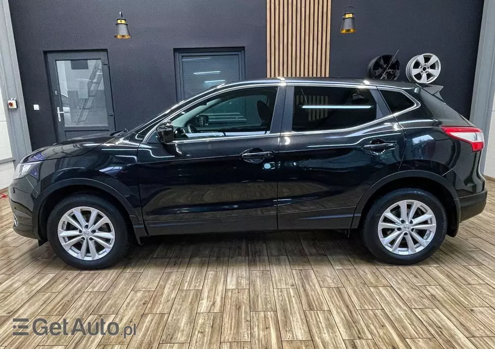 NISSAN Qashqai 1.6 DIG-T N-Connecta
