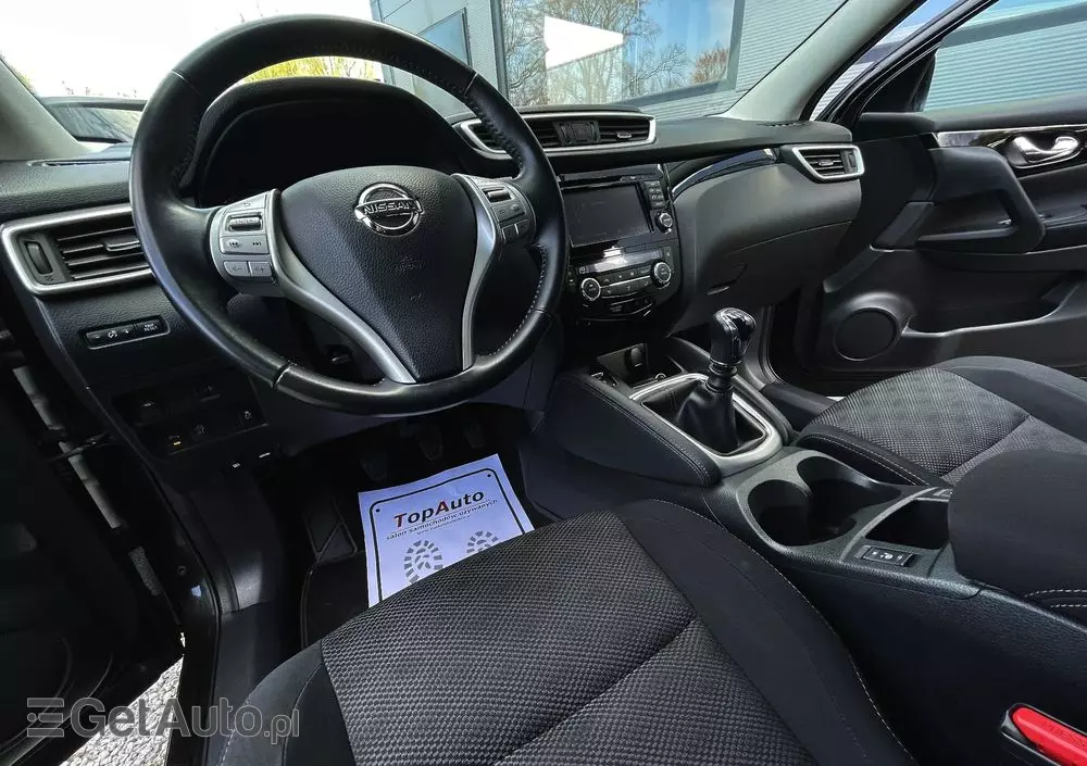 NISSAN Qashqai 1.6 DIG-T N-Connecta