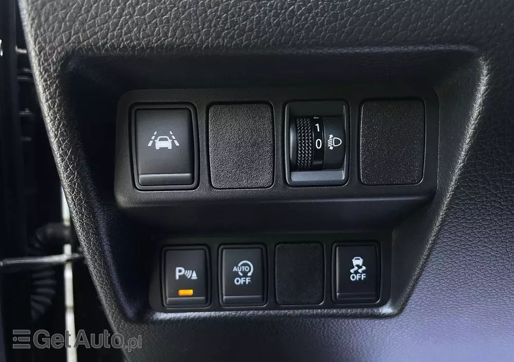 NISSAN Qashqai 1.6 DIG-T N-Connecta