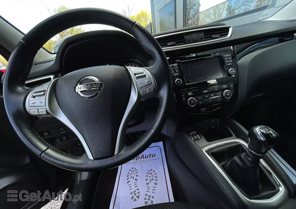NISSAN Qashqai 1.6 DIG-T N-Connecta