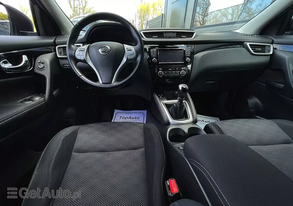 NISSAN Qashqai 1.6 DIG-T N-Connecta