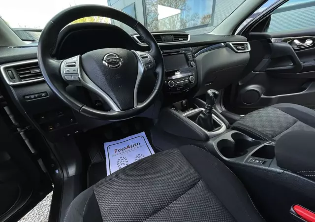 NISSAN Qashqai 1.6 DIG-T N-Connecta