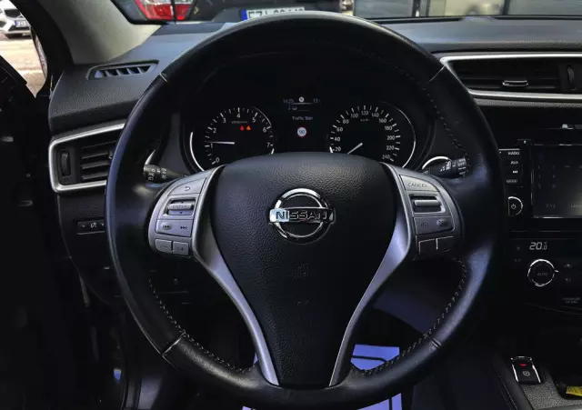 NISSAN Qashqai 1.6 DIG-T N-Connecta