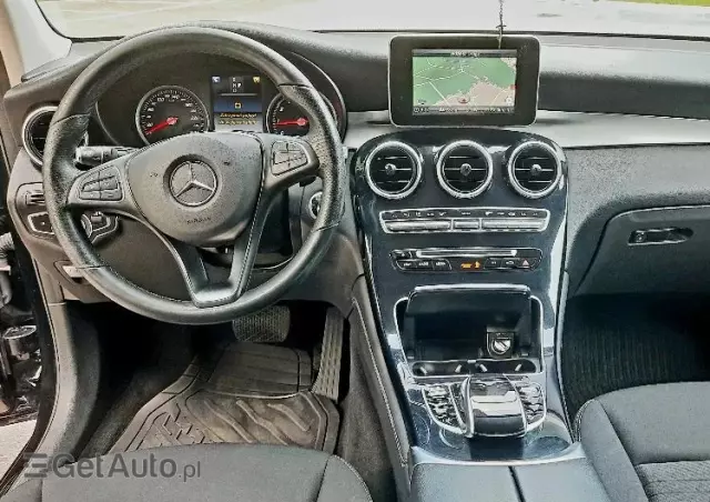 MERCEDES-BENZ GLC 250 4-Matic
