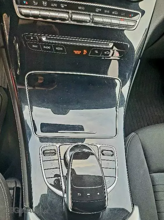 MERCEDES-BENZ GLC 250 4-Matic