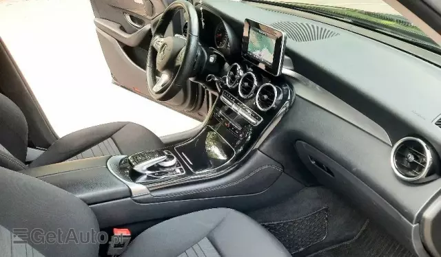MERCEDES-BENZ GLC 250 4-Matic