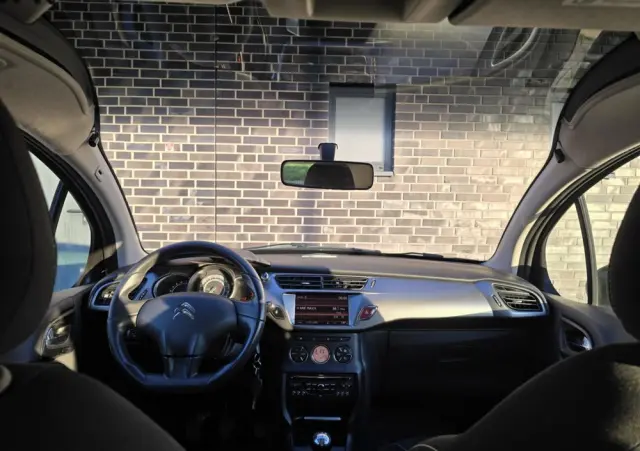 CITROËN C3 1.4 VTi Exclusive