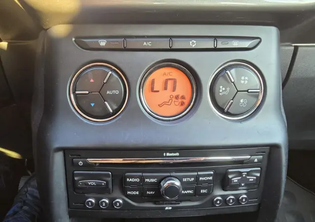 CITROËN C3 1.4 VTi Exclusive