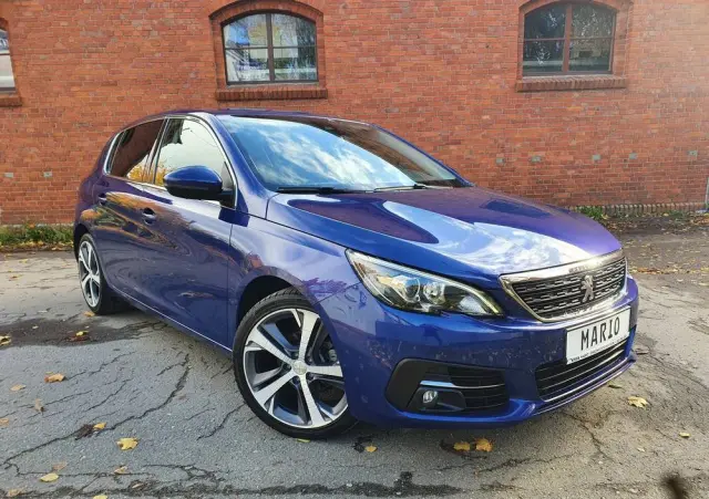 PEUGEOT 308 BlueHDi 130 Stop & Start Allure Business-Paket