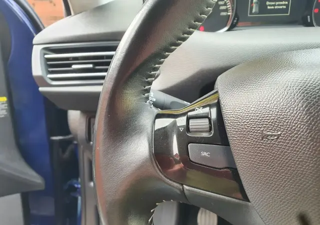 PEUGEOT 308 BlueHDi 130 Stop & Start Allure Business-Paket