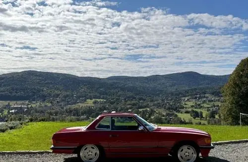 MERCEDES-BENZ SL 
